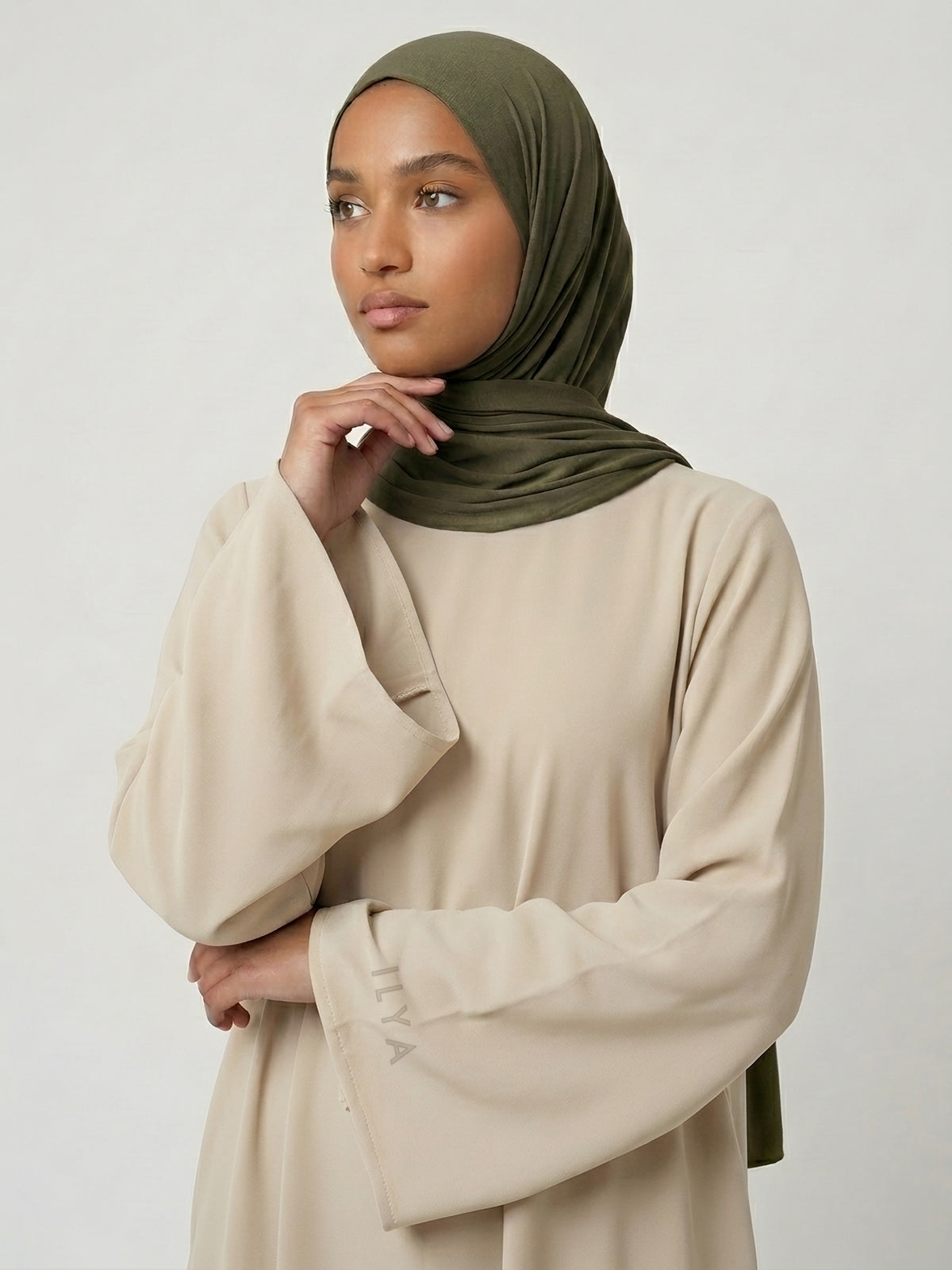 ESSENTIAL PEARL SAND ILYA ABAYA