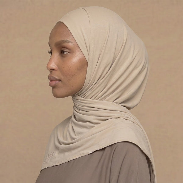 Premium Jersey Hijab i Warm Sand
