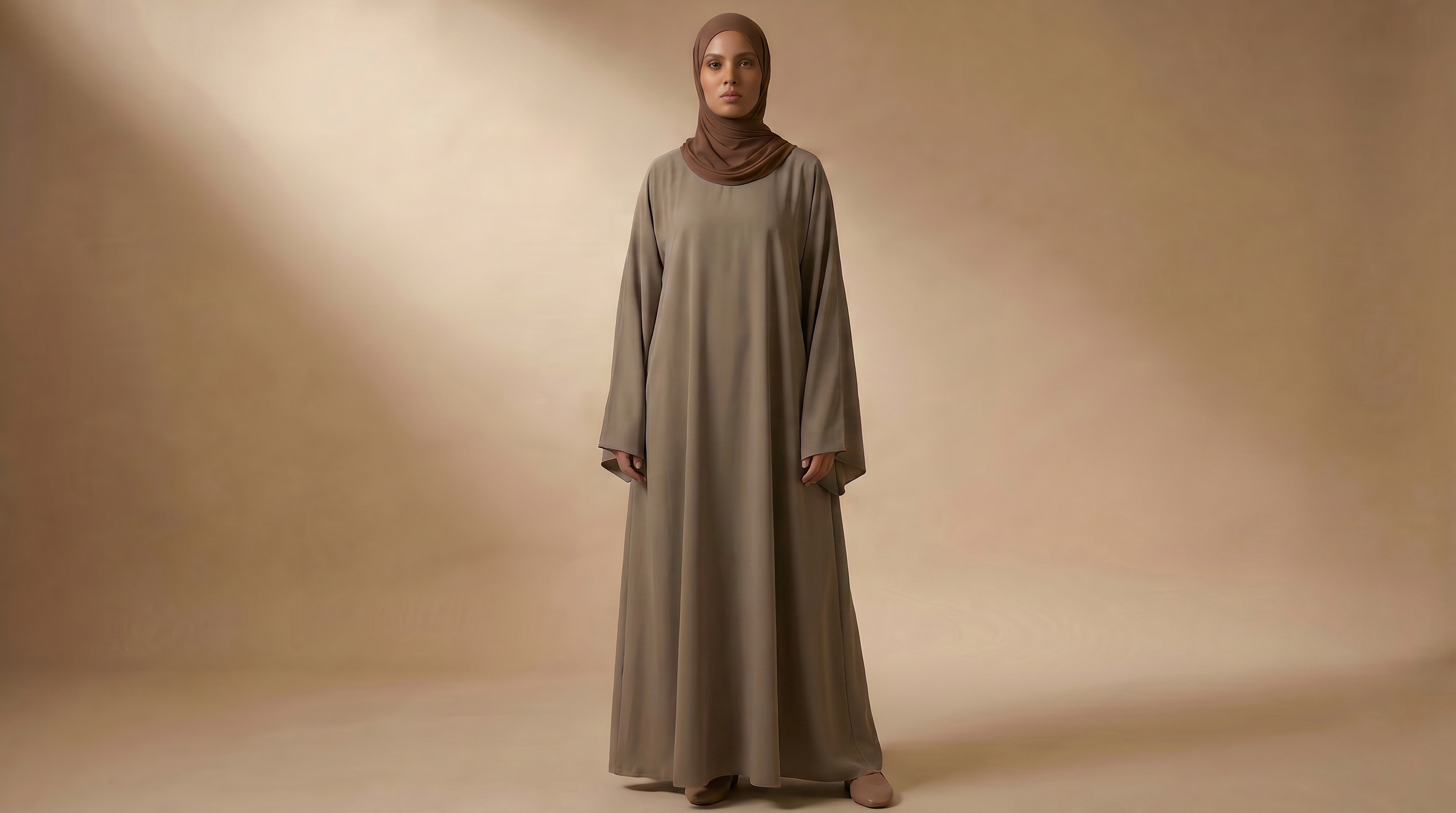 ILYA essential taupe brown abaya