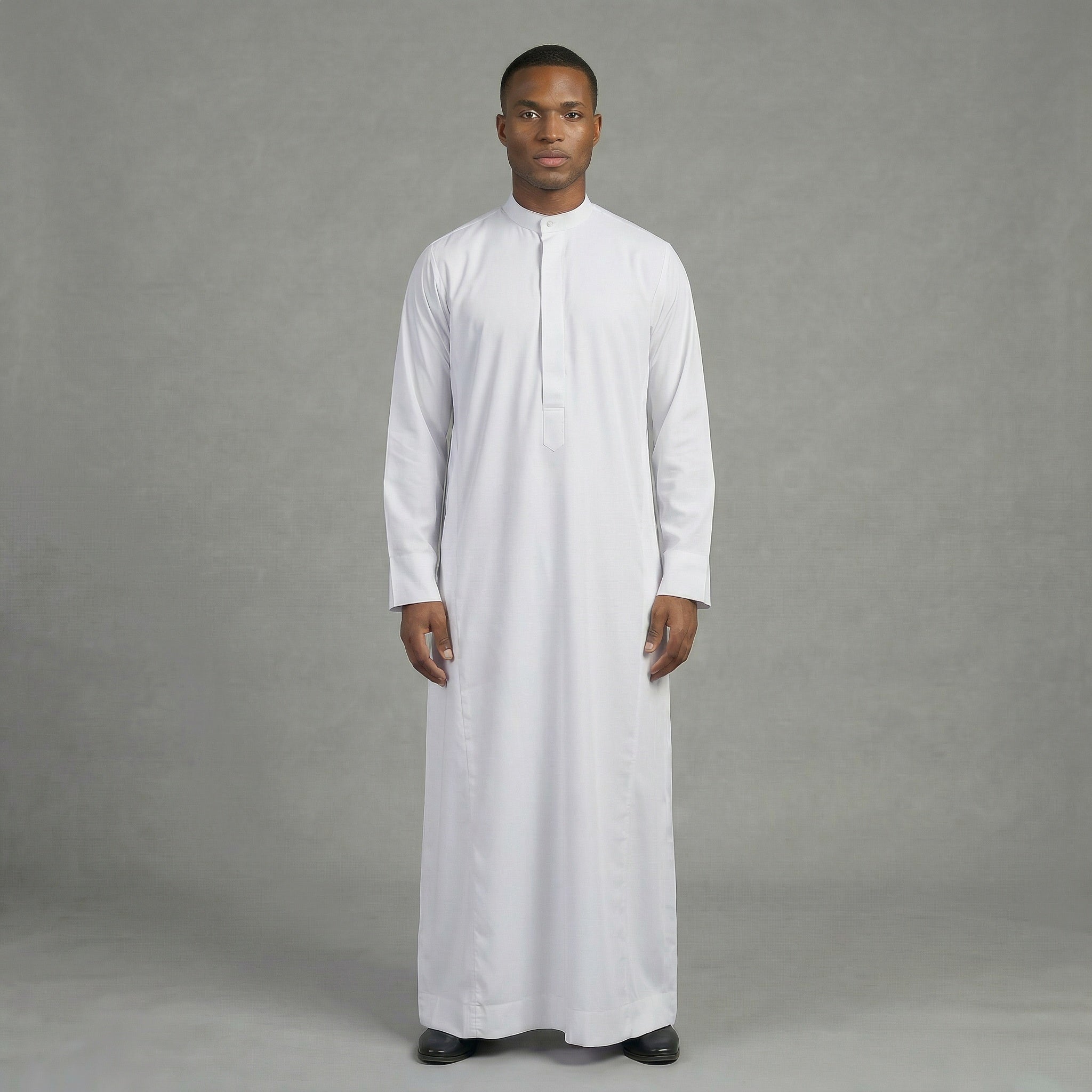 ILYA platinium white thobe