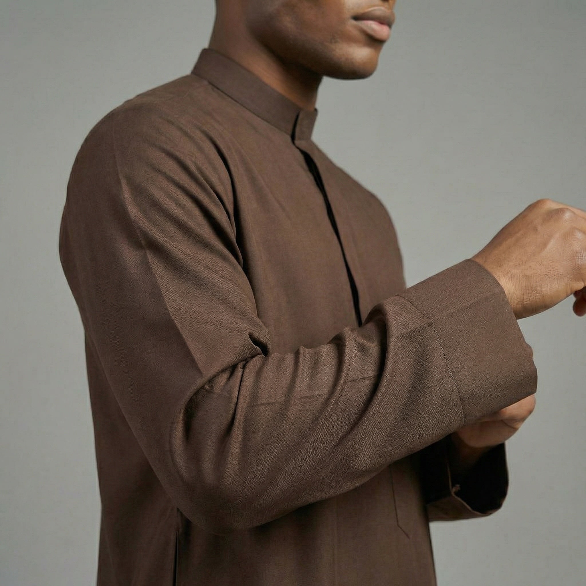 ILYA platinium chocolate thobe