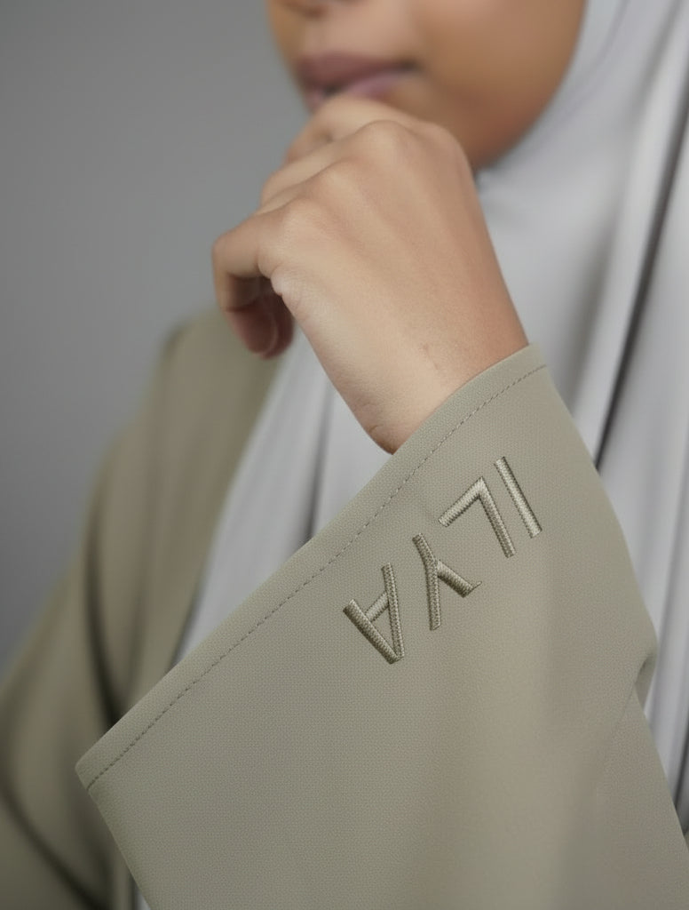 ILYA essential taupe brown abaya