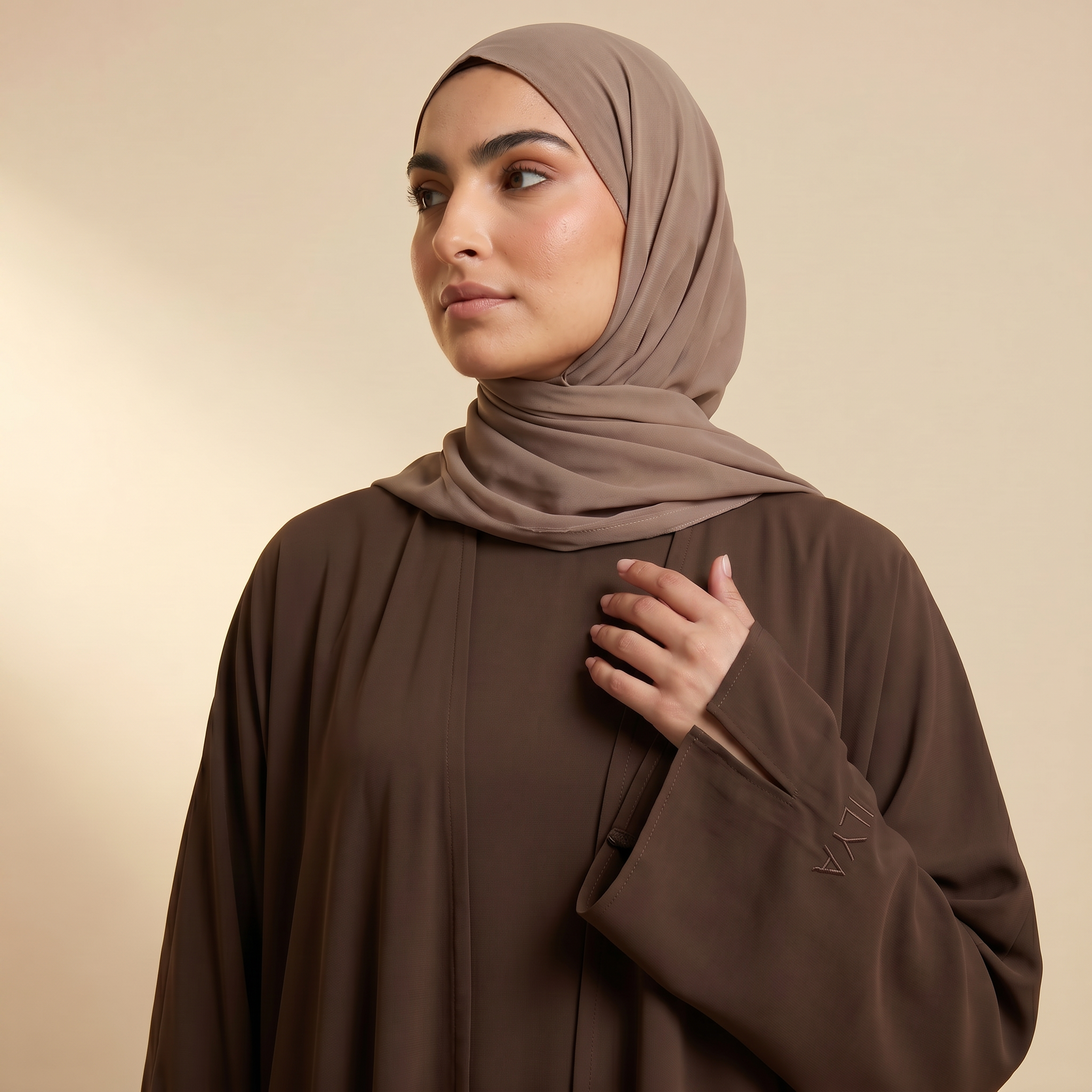 DRAPE ILYA DEEP BROWN ABAYA