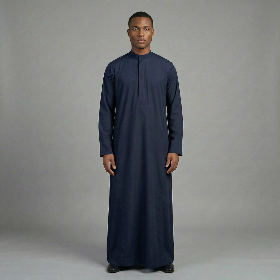 ILYA platinium navy thobe