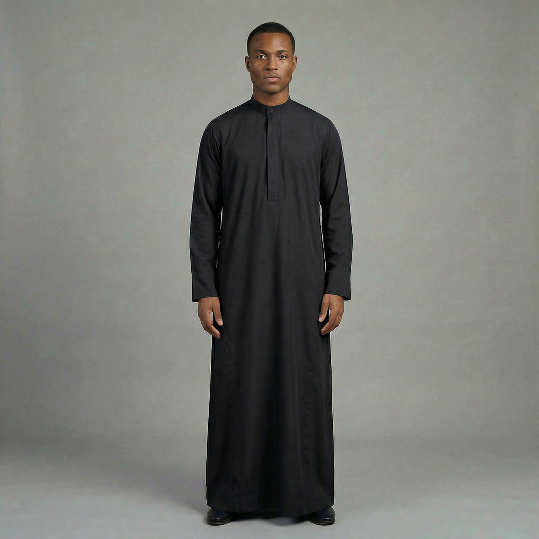 ILYA platinium obsidian black thobe