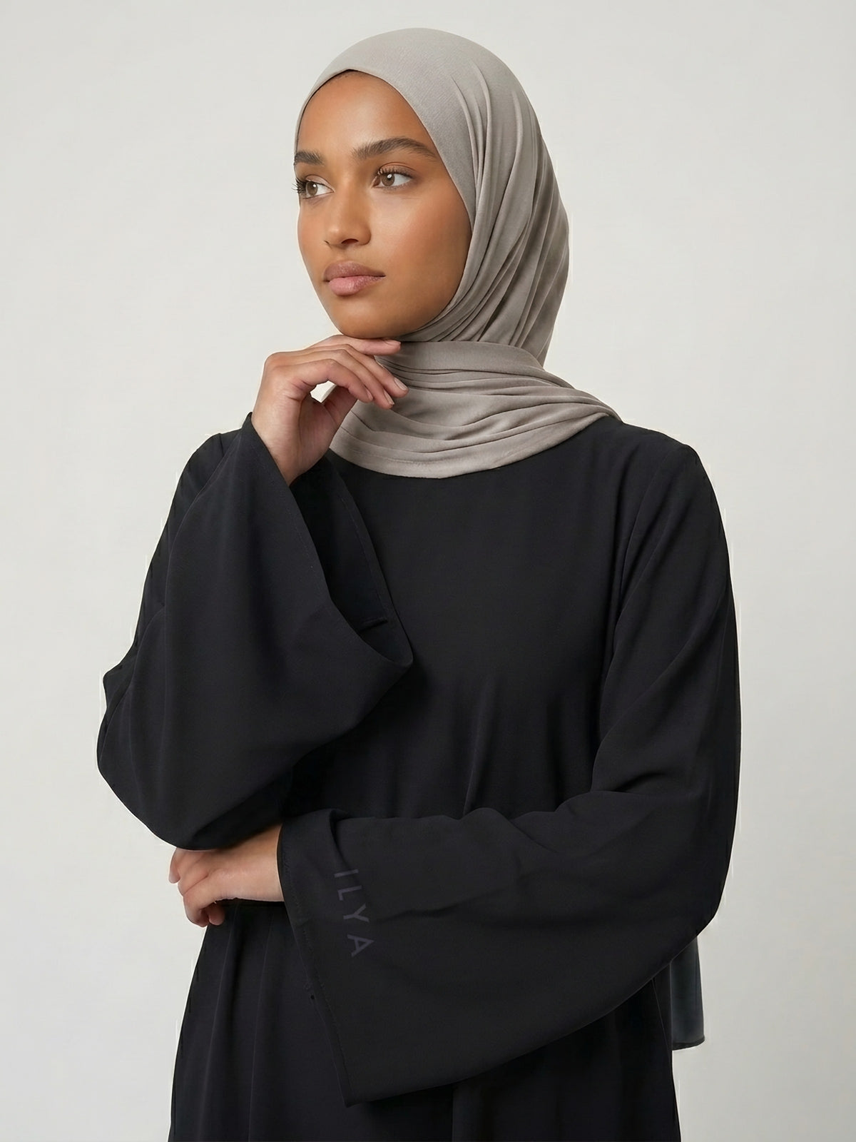 ESSENTIAL OBSIDIAN ILYA ABAYA