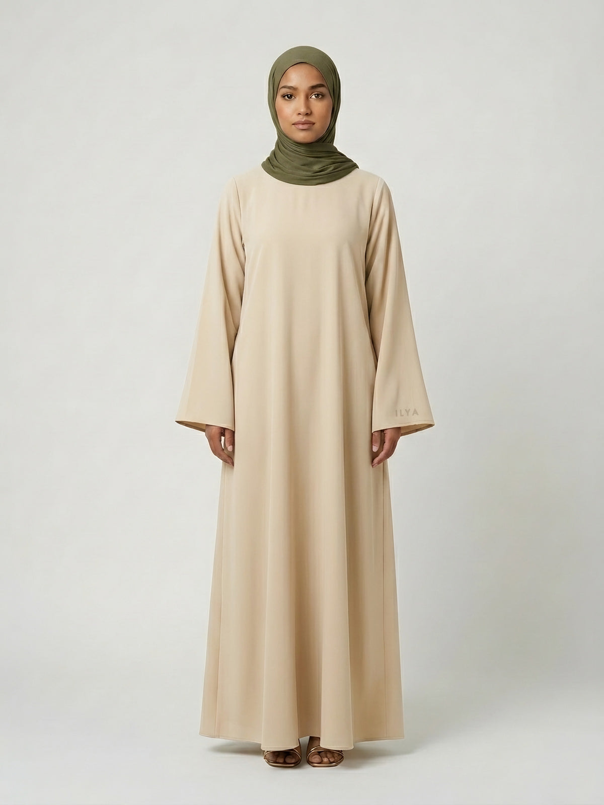 ESSENTIAL PEARL SAND ILYA ABAYA